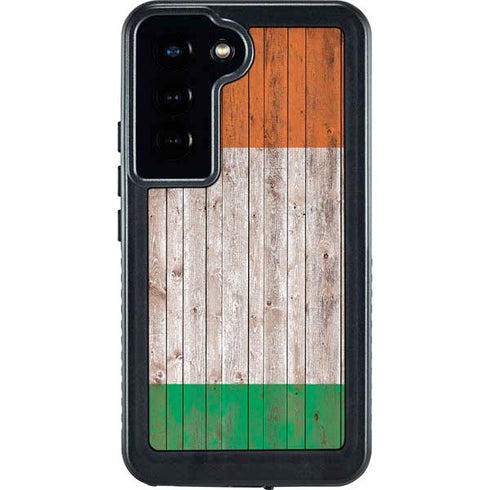 Ireland Flag Dark Wood Galaxy S23 Waterproof Case
